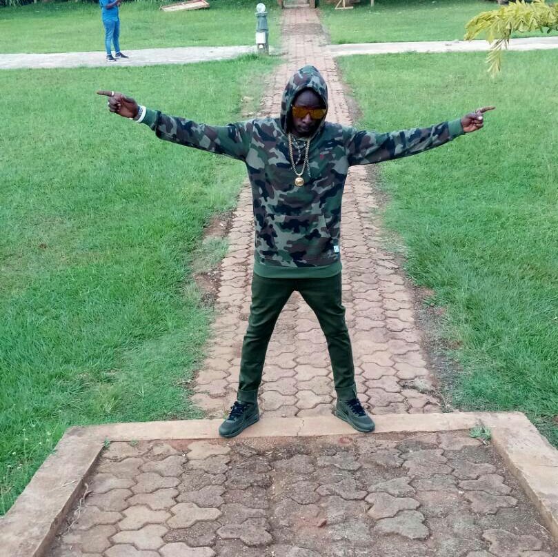 Sammycool171's tweet photo. #NewProfilePic https://t.co/GqPcgylKNr