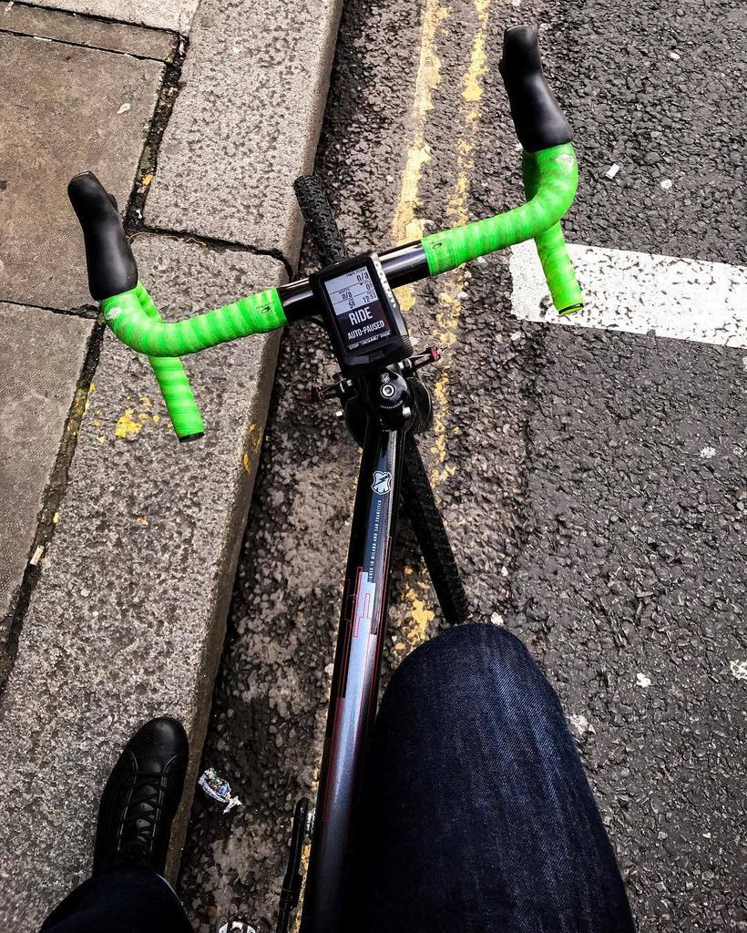 chrishallrides's tweet photo. Limited cycling at the moment has been frustrating but I’ve been using it to be productive in other projects and ideas. .
.
#wahooligan #norulesjustride #saturday #leviscommuter #london #commuter https://t.co/Bkm7h3cWyH https://t.co/Sa3xEUpbRI