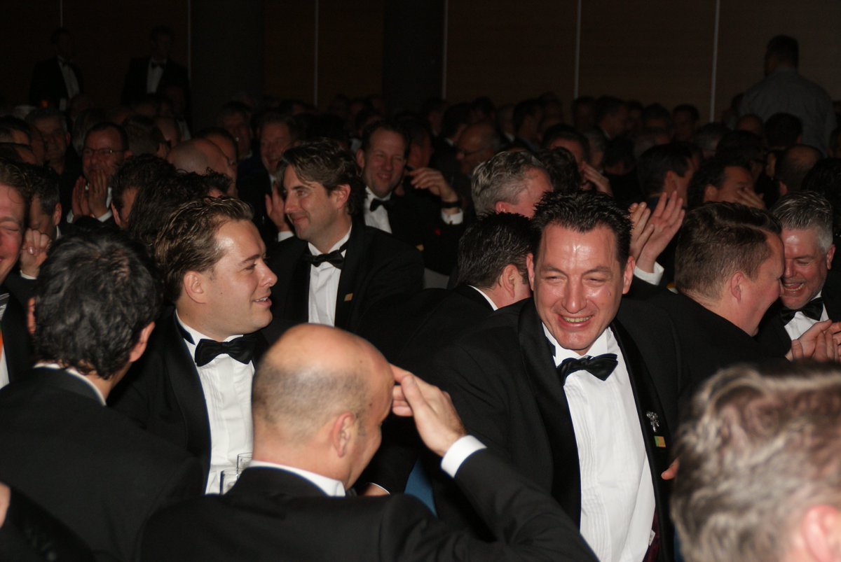 raodhoesblerick's tweet image. Zondag 28 januari vindt de 'hiërezitting' plaats in 't Raodhoes. Vergeet niet ook een goed ontbijt te nemen. Wij bieden net als andere jaren een brunch aan met warme en koude gerechten voor € 12,50 per persoon. Reserveer snel plaatsen, want vol=vol. ow.ly/sQSi30h1nrB