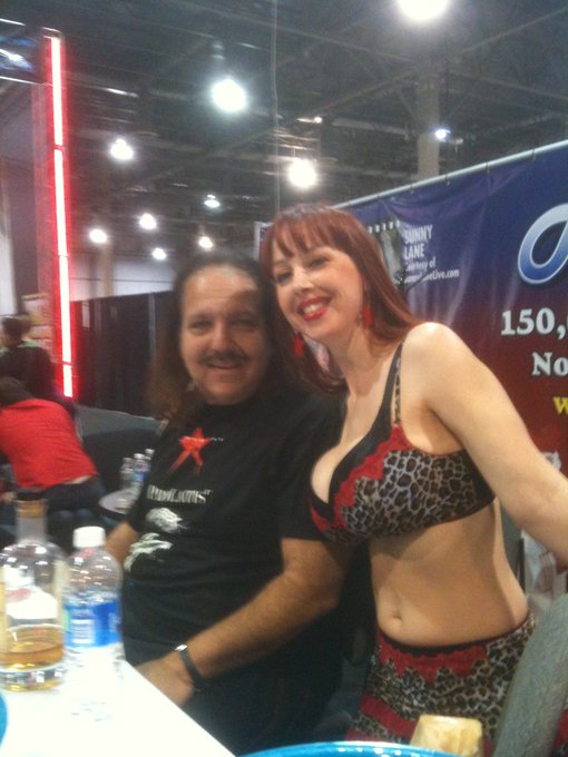 Me and Ron a few years ago @AEexpo  @RealRonJeremy https://t.co/bwVTf2S9pr<a class="tags" href="/tag/aeexpo">@aeexpo</a><a class="tags" href="/tag/realronjeremy">@realronjeremy</a><a href="/tag/rescue"class="tags"><span>#rescue</span></a>