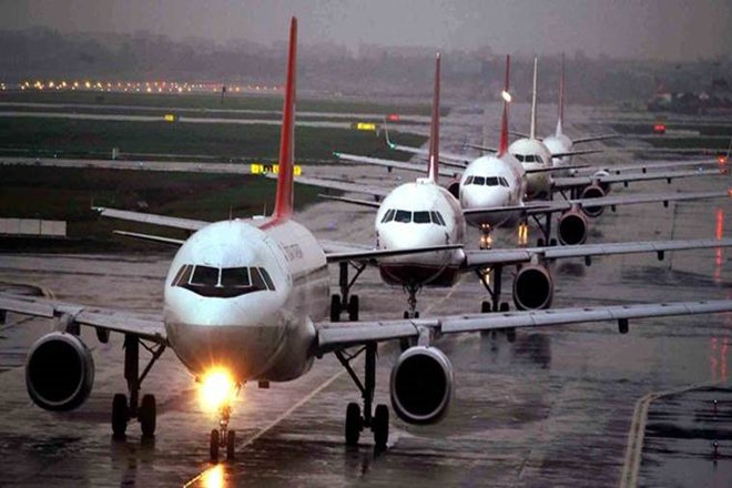 nshantanu's tweet photo. Very much thankful to #Parliamentary panel for initiating the decision to limit max #Airfare prices.
Airliners increase the fare many folds if we need to travel at a nearer date or during high demand. Lot of our money is wasted by such #dynamicfare system. https://t.co/YuTbl9dwmo