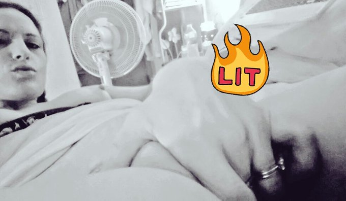 Miss me? I miss you... 😘 See me LIVE ON CAM at 430 CST! @CammingSkillz @ViewCamGirls @WebCamDaddy @NakedDotComCams https://t<a href="/tag/poeticprostitute"class="tags"><span>#poeticprostitute</span></a><a href="/tag/eloquentescort"class="tags"><span>#eloquentescort</span></a>