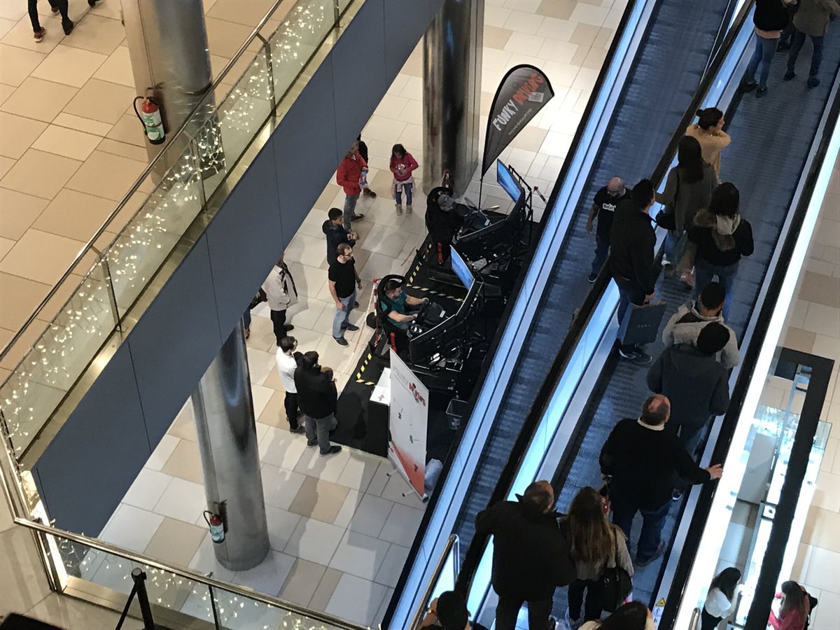 Funky Driving tweet media