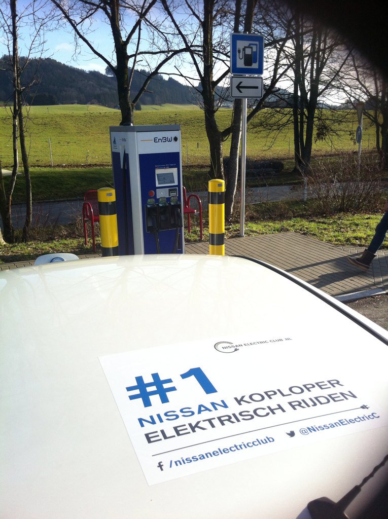 My_Leaf's tweet photo. First charge going home. #Dietmannsried @enbw #justpressstart #evholiday https://t.co/eBZvnyItgc