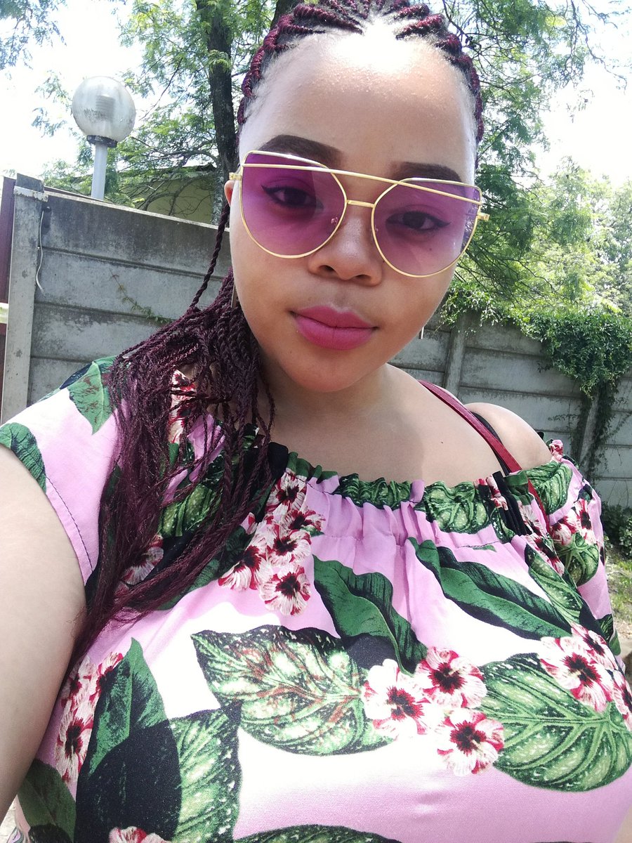 LueMfobo's tweet photo. Off to ezilalini. 🚗 https://t.co/Q6dvloYf7o