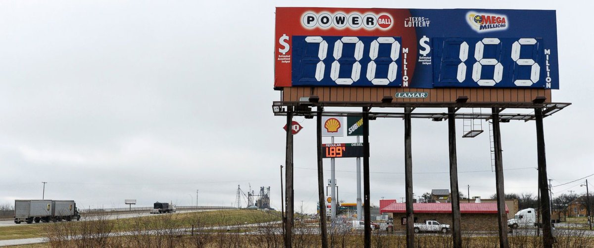 magdaea's tweet photo. #Powerball jackpot climbs to estimated $675M #Powerball https://t.co/ebp2DdoXJF https://t.co/Ps5YymCzLq