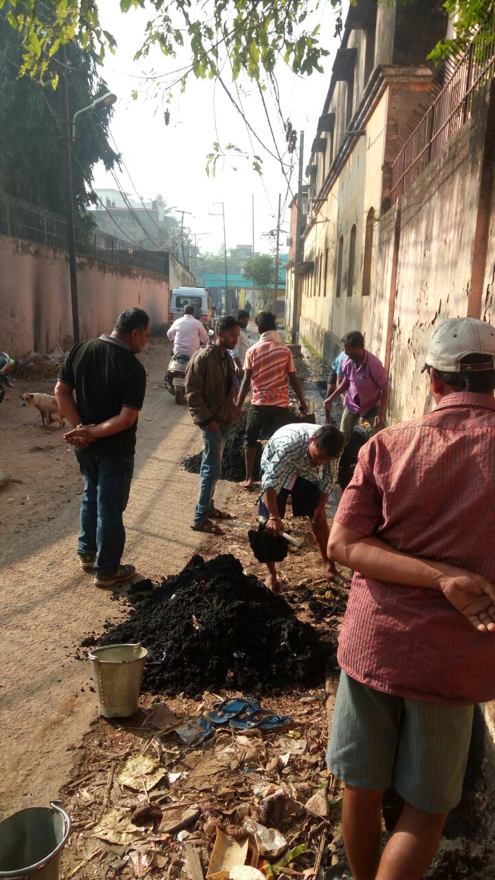 Cmc Cuttack Worksdepartment Abhijitpru Cmo Odisha Thanks For Tweet Above Complain Has Been Cleaned By Our Cmc Staffs Please Find The Attachment T Co Umonfzntfz Twitter