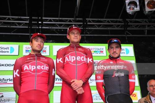 ju0dy's tweet photo. 01-06 Cycling: 56th Rund um den Finanzplatz Eschborn-Frankfurt... https://t.co/mUkQ5LaUjl https://t.co/VuXlsNibmn