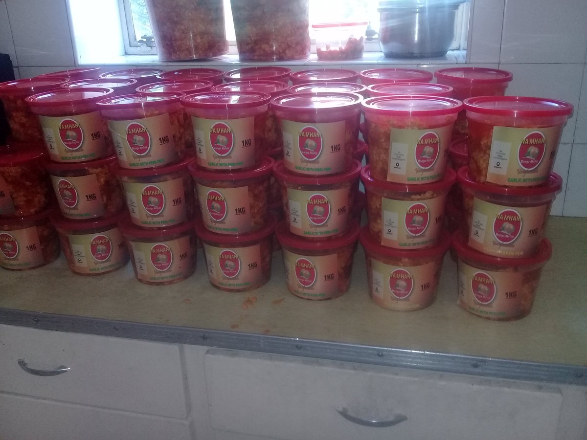 Wamhani_'s tweet photo. Hey @dineoranaka I sell this delicious Atchar! We deliver it for free 0787540698 #LetsWin2018 and you tasted it the other at studio #440Hits https://t.co/yMlCJMwesg