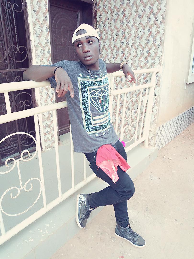 MarioIce4's tweet image. She said she never know me finish cause my last story got her smiling!
 So I put it for hustle so I can pay her bill