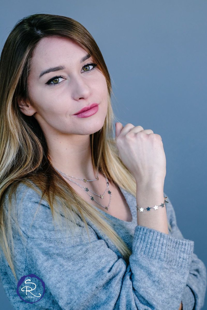 srstoreitaly's tweet photo. FASCINO STELLARE PROPOSTO DA SR STORE #ITALY
Bracciale e girocollo multifilo Stelle in argento rodiato 925.
https://t.co/iKrT4bzqLy
#srstore #bijoux #srstoreitaly #gioielli #stelle #argento #italia #silver #regalo #idearegalo #madeinitaly #allyouneed #donnamoderna #inverno https://t.co/1RJaZhDIwv