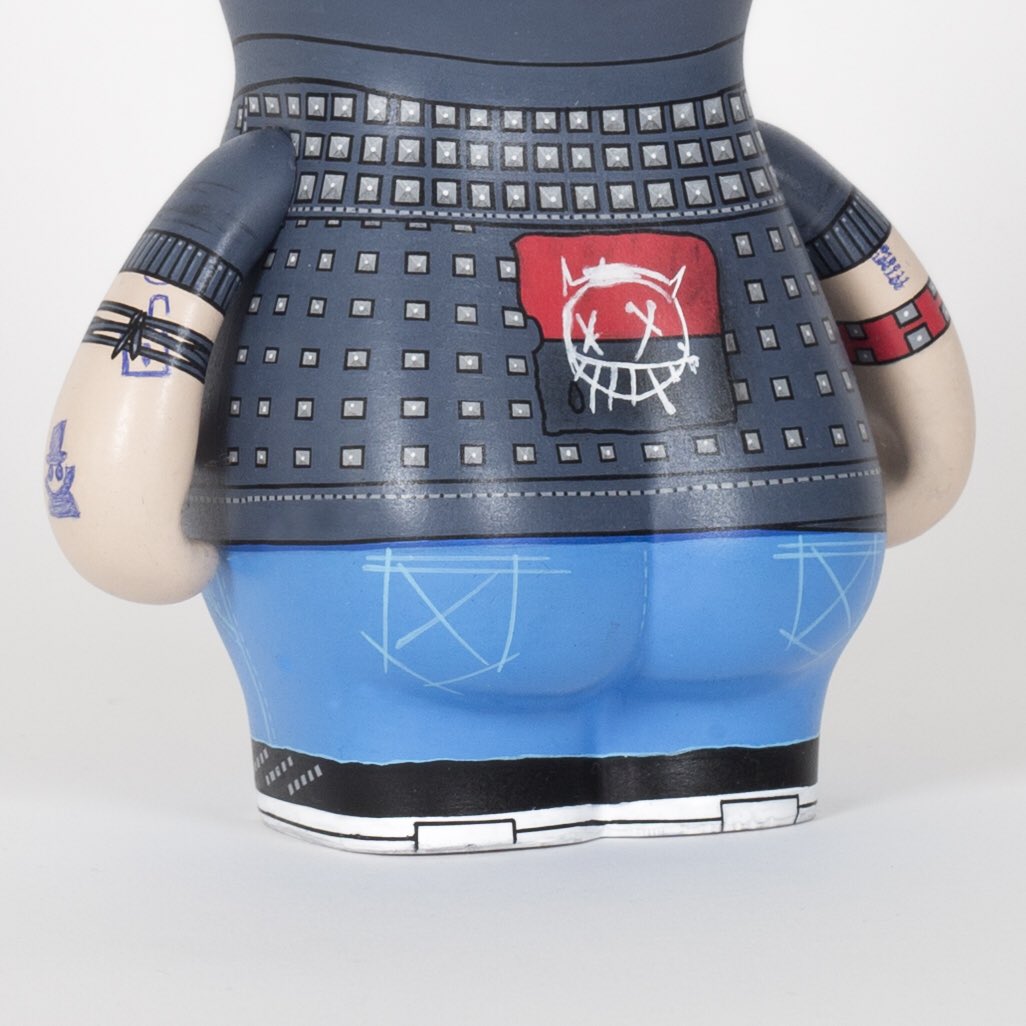 YmaSdesign's tweet photo. WRENCH 🔧 from @Watch_DogsFR dogsfr 2 ,📱🖲🔫🚙🚓🚨currently at @citadium 🚦 101 Eeerz project
 #wrench #watchdog #watchdogs #watchdogs2 #hack #hacker #mask #tatoo #ubisoft #videogames #eeerz #rabbids #toy #art #arttoy #arttoys #fanart #custom #ymas https://t.co/RXhFs2unlh