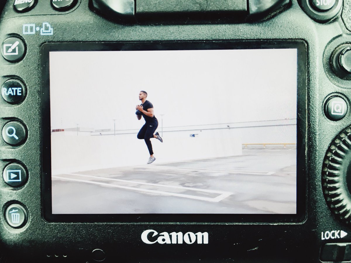 Oomph_creative's tweet image. #backofthecamera from today’s shoot. #musclesquad coming soon.