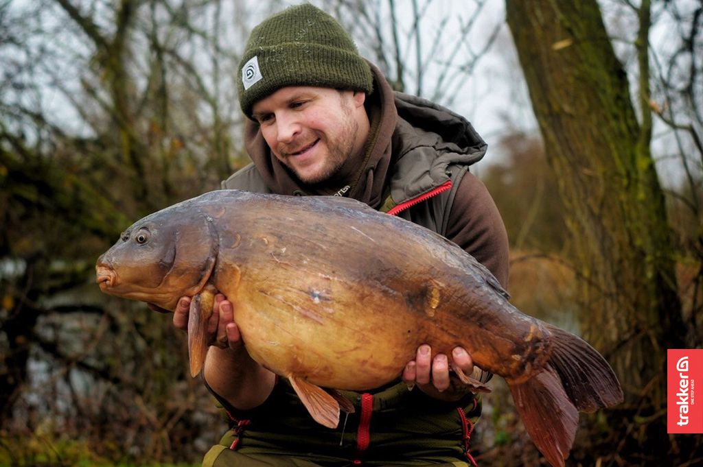 Storm Eleanor didn't deter our good friend <a href="/Jonnyrobinsuk/">jonny robins</a> from heading to Linear Fisheries this week, wrapping-up in our Hexathermic Bodywarmer, Cyclone Hoodie and Cyclone Beanie to enjoy some great sport with fish of 37lb, 31lb and 26lb 8oz falling to his rods. 🎣🎣🎣

#Trakker