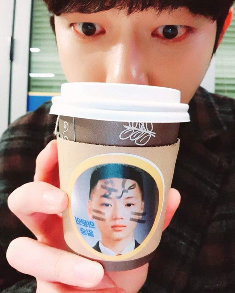 _yohanarab's tweet photo. [060118]
تحديث الممثل yoon kyun sang في الانستقرام :
#يوهان هيونق
#أحبك
#أيا كان
#من هذا ؟♡ https://t.co/ZDxyiBADcn