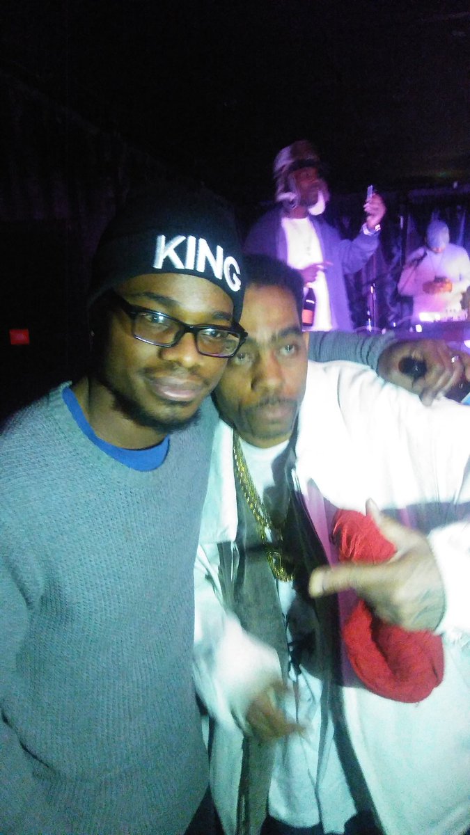 UDC_1NO's tweet photo. #JEPMG #YoungBleed #LFKshit https://t.co/3pIZjYoA0j