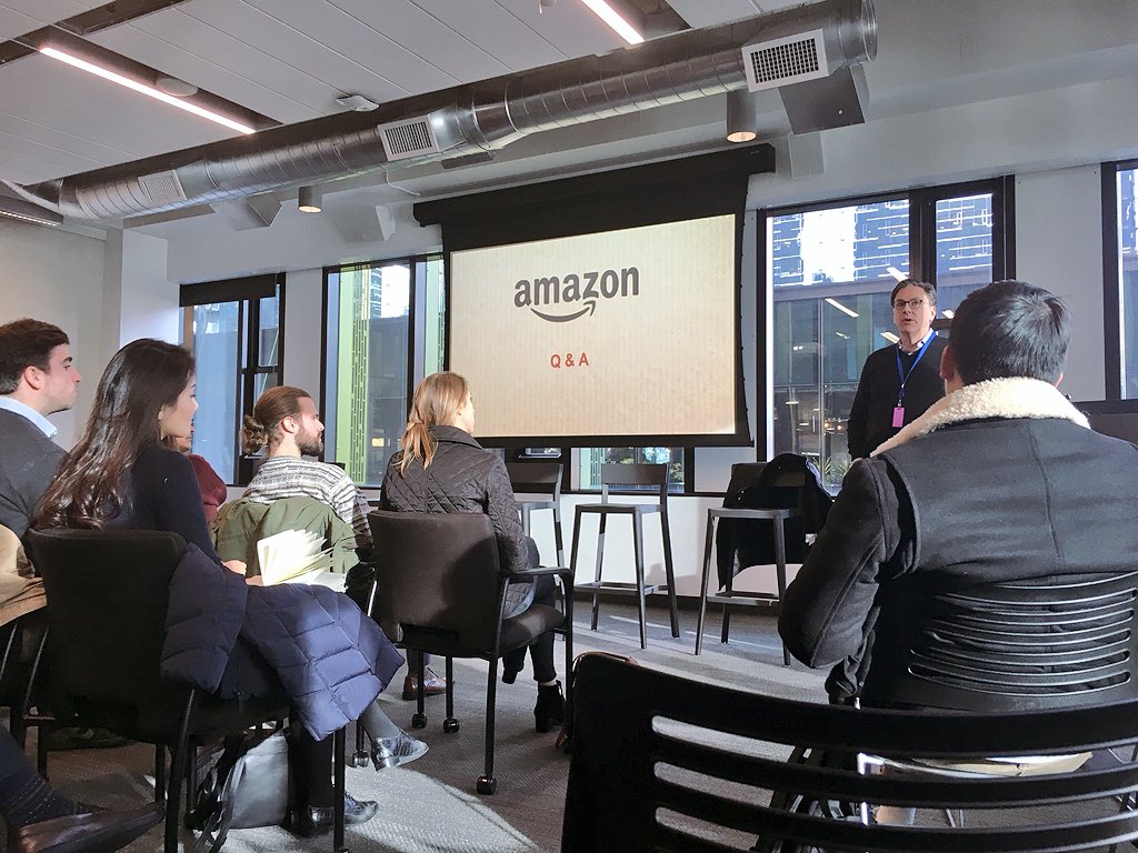 ColumbiaBizCMC's tweet image. Yesterday, we finished the day with our many friends and @Columbia_Biz alumni at @amazon! Special thanks to Sehee, David, and Brian Olsavsky, SVP + CFO for having us #CBSAtTheCenter