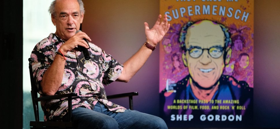 Review_Dingo's tweet image. A Legendary Talent Manager Shares the Bizarre Trust-Building Method That Helped Lead to His Success dlvr.it/Q98fnp #SocialMediaToolkit