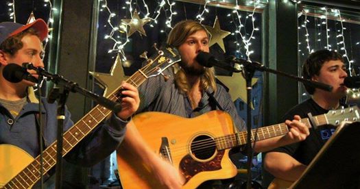 Valley Haze will warm you this evening. Starting at 8:30. <a href="/PortlandOldport/">Portland Maine Old Port</a> @MaineThingsToDo