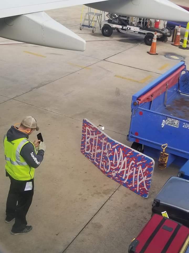 Somebody's table made it to Florida. #BillsMafia