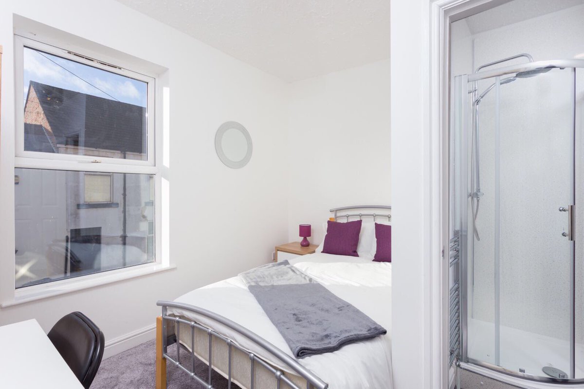 DamantW's tweet photo. Some from a recent student let investment property. #property #investment #studentlife #Landlords #rentyourproperty https://t.co/bsVDaBEe8X