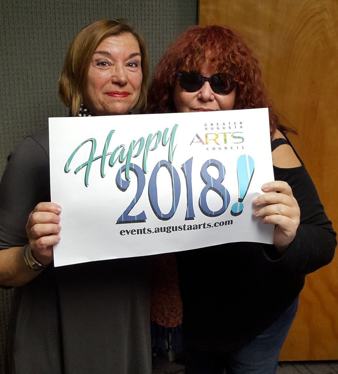 Arts_intheHeart's tweet photo. Rhian Swain of Redwolf Advertising talks with Brenda Durant on today's Arts Weekly. We'll take a look back at the arts in 2017 and ahead to the coming year!  Listen on 92.3 at 9:30 AM today or online anytime at https://t.co/0bwRtlcckT #augustaarts #artsweekly #augustaga https://t.co/pQtbk3CHP9