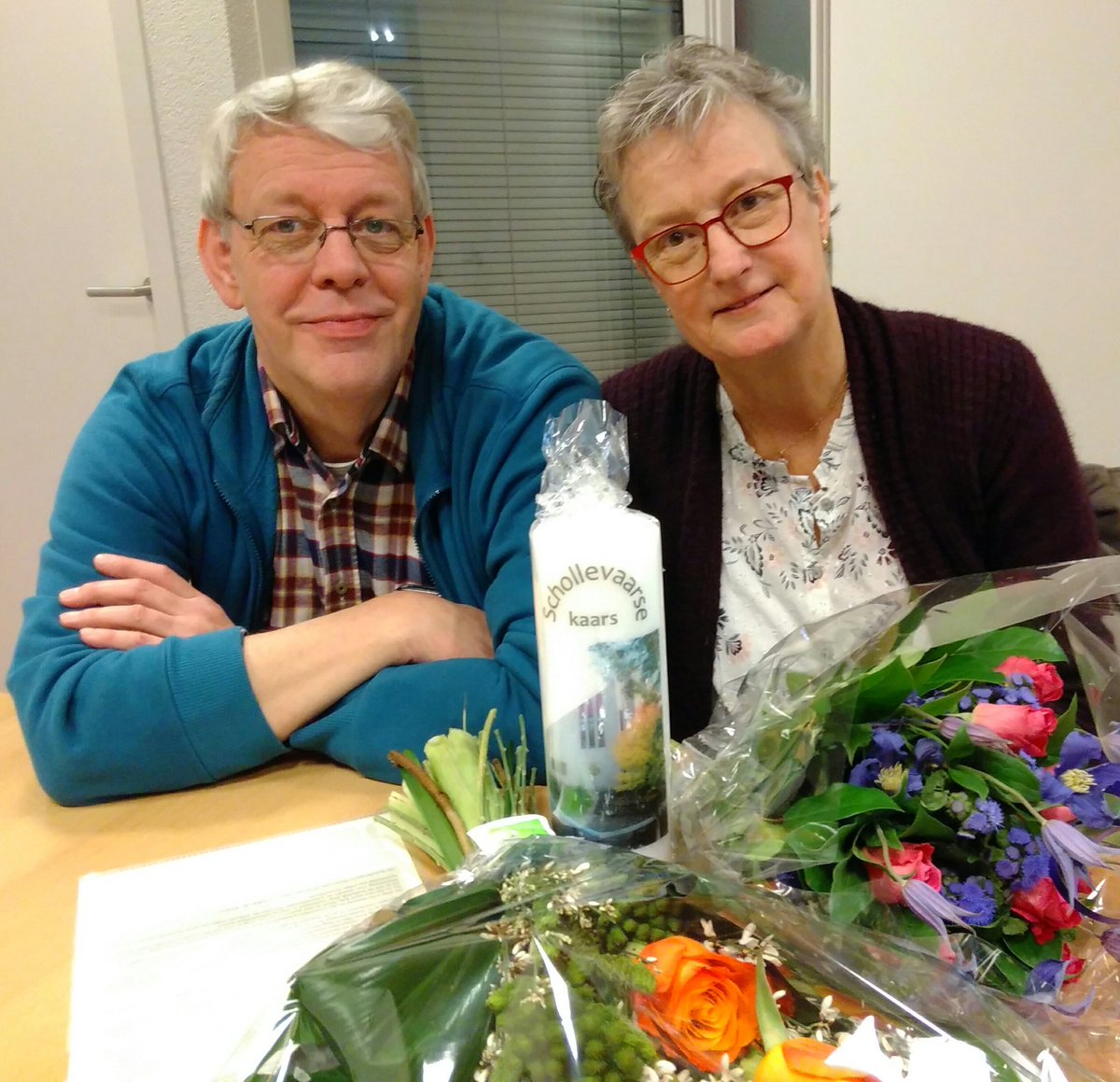 CapelleOntmoet's tweet photo. De #SchollevaarseKaars 2018 is voor Cisca de Vries!
Een bijzonder mooi mens, hier samen met haar man &amp; onmisbare steun Ton. https://t.co/8qFrvtmGzC
