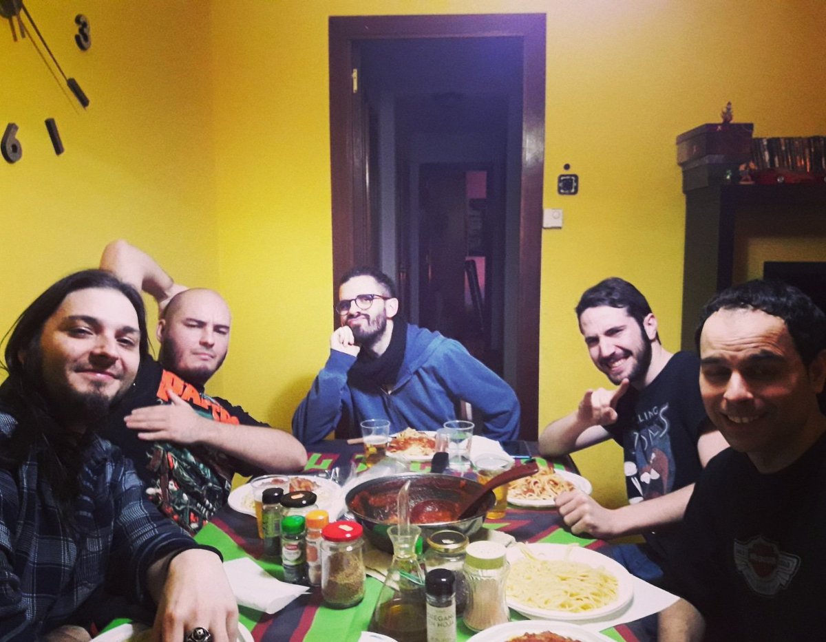 killthekrait's tweet image. Felicez día de reyes!!!! #FelicesReyes #killthekrait #tenemosbateríanuevo