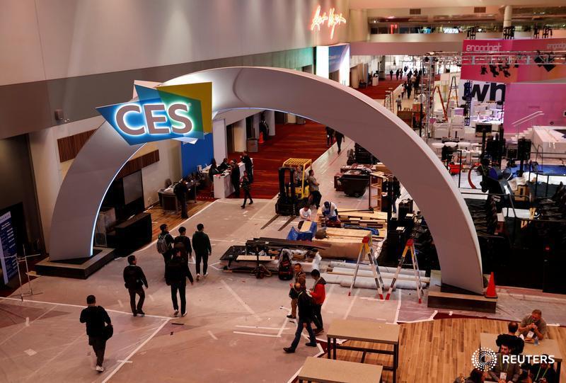ReutersTech's tweet image. CES kicks off with no lead women speakers or code of conduct reut.rs/2AyTC94 #CES2018