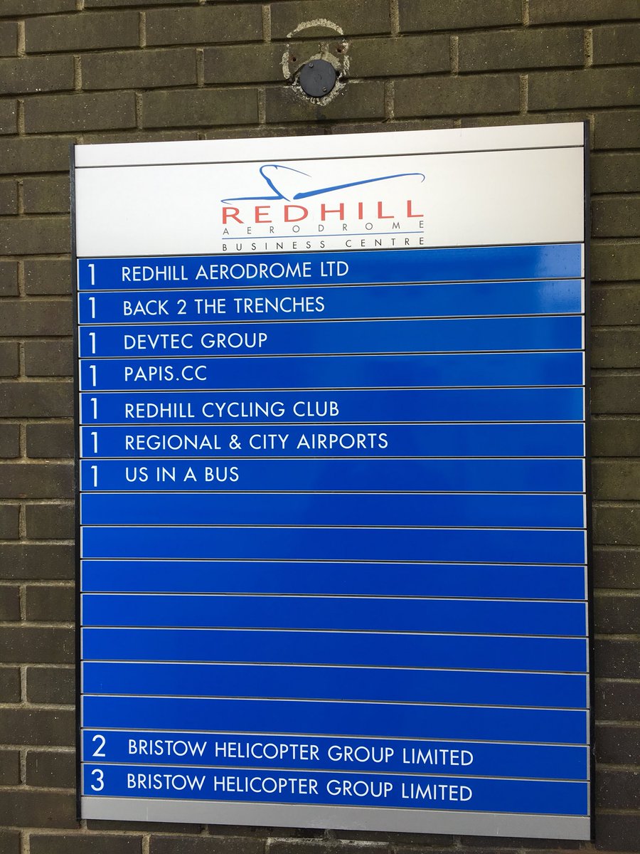 Papiscc's tweet photo. #Papis Clothing now has its name on the building! #gaflying #papiscc #redhill #aviation #ppl https://t.co/pseakP0loB