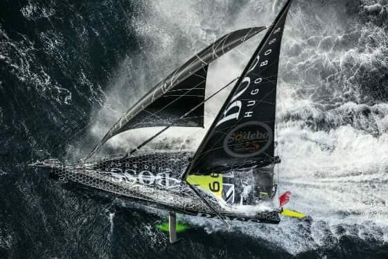 Sea9Crew's tweet photo. Pendant le @VendeeGlobe 2016 Alex Thomson a battu le reccord de distance en solitaire en 24h en monocoque : 536,81 milles C'est une très belle #performance bravo a lui !! #Skipper #Sailor #Sea #Ocean#RoundTheWorld #Record #Imoca #HugoBoss #Bastwatersport #ClassiClem #SailingJo https://t.co/0sHfR9DQQm