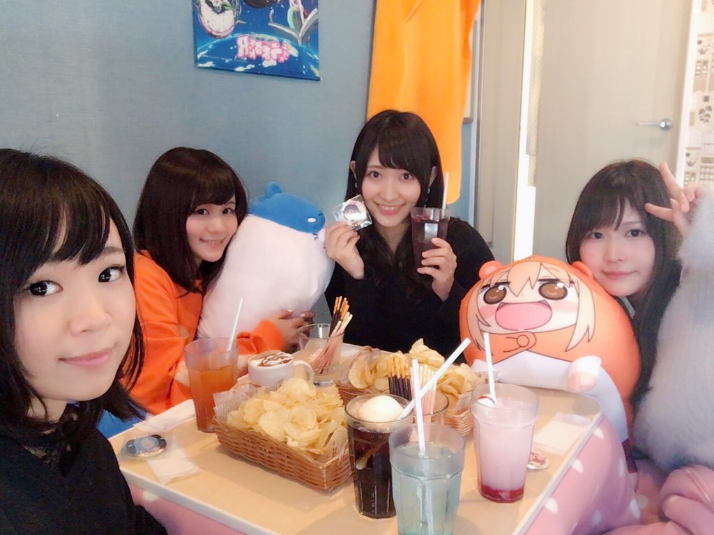 yuchi_f34's tweet photo. 最後はカラオケの鉄人池袋東口サンシャイン通り店さん！
うまるルームにて、うまるパックで妹S4人で宴だぁあい✨
部屋にこたつがあってびっくりしたよ！とても暖かくて帰りたくなくなりました笑
楽しかった〜！
お邪魔させていただいた皆様ありがとうございました！
みんなもぜひ行ってみてね〜♡ https://t.co/aZkx9MVWTC