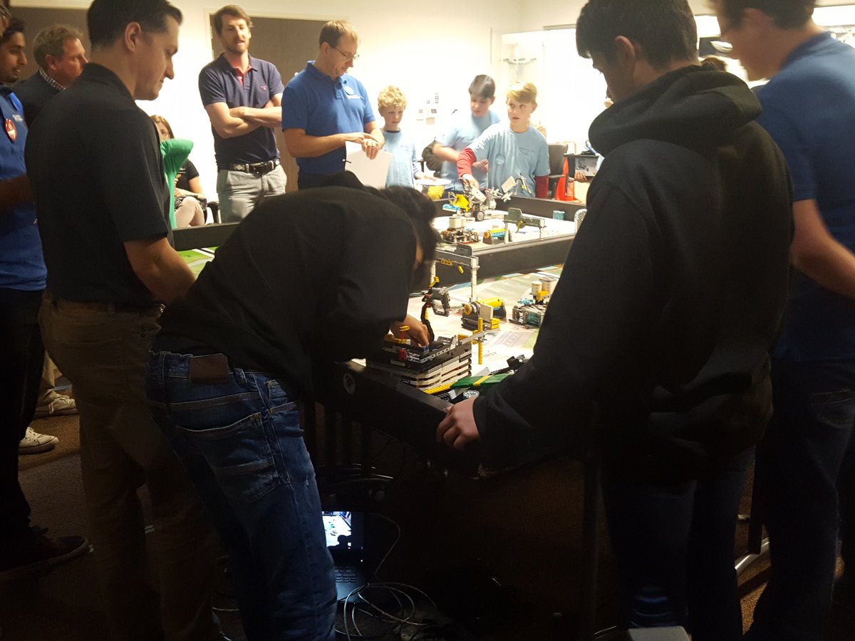 teamtyphoonfll's tweet image. Just about to have our third run! Hope it goes well! #FLLHydroDynamics