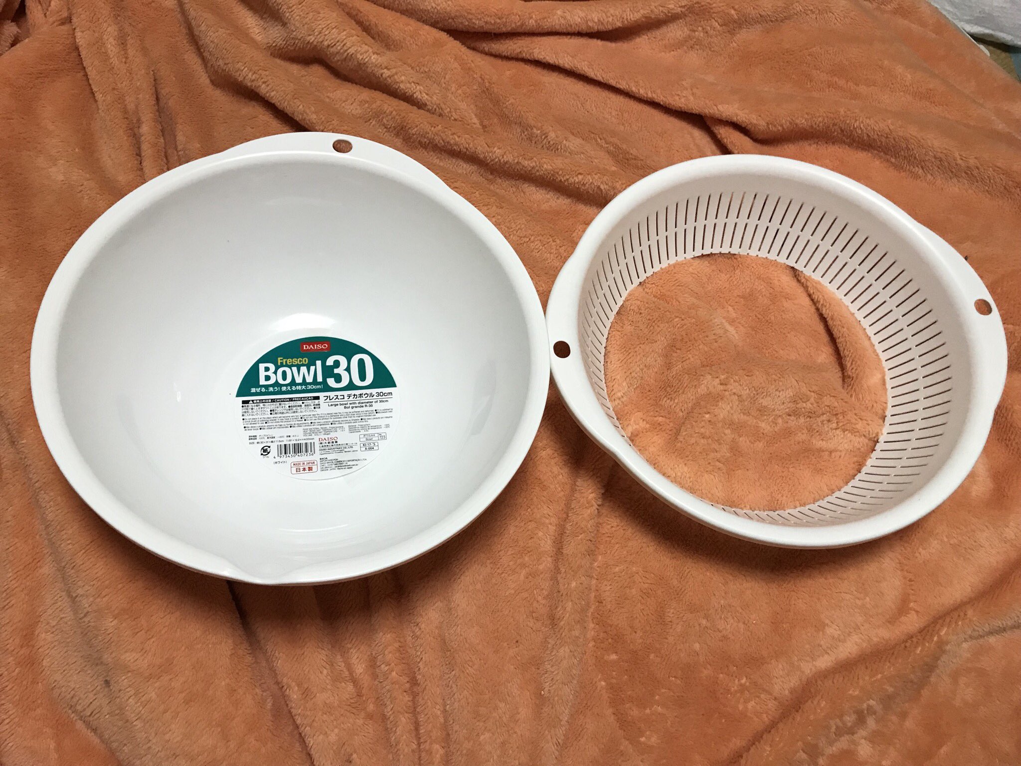 テトラ Twitter પર スタジアムが売ってないから 自作した ダイソーに売ってるボールと加工したザルを使用 練習用には丁度いいかな ネックは 平らなところが少ないからフルパワーで回すと暴れて壁にあたりバーストするというww ベイブレード テトラ Twitter પર スタジアムが売ってないから 自作した ダイソーに売ってるボールと加工したザルを使用 練習用には丁度いいかな ネックは 平らなところが少ないからフルパワーで回すと暴れて壁にあたりバーストするというww ベイブレード
