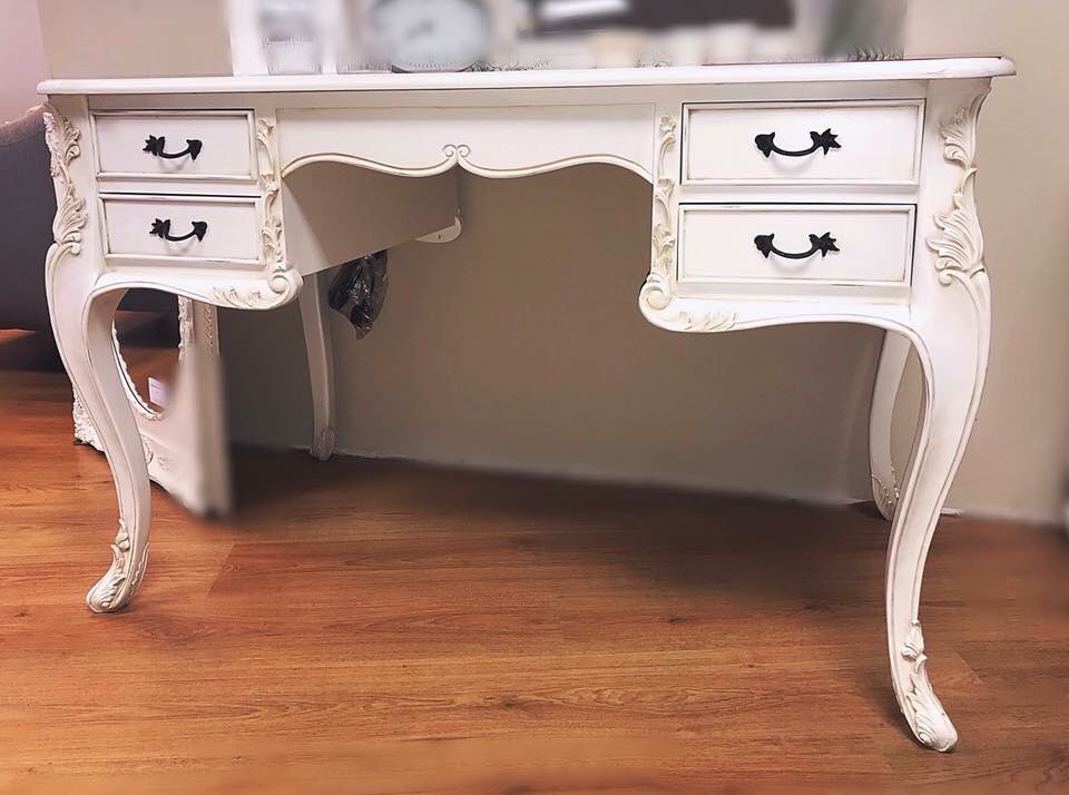 Crownfrenchfurniture On Twitter The Chateau Antique White French