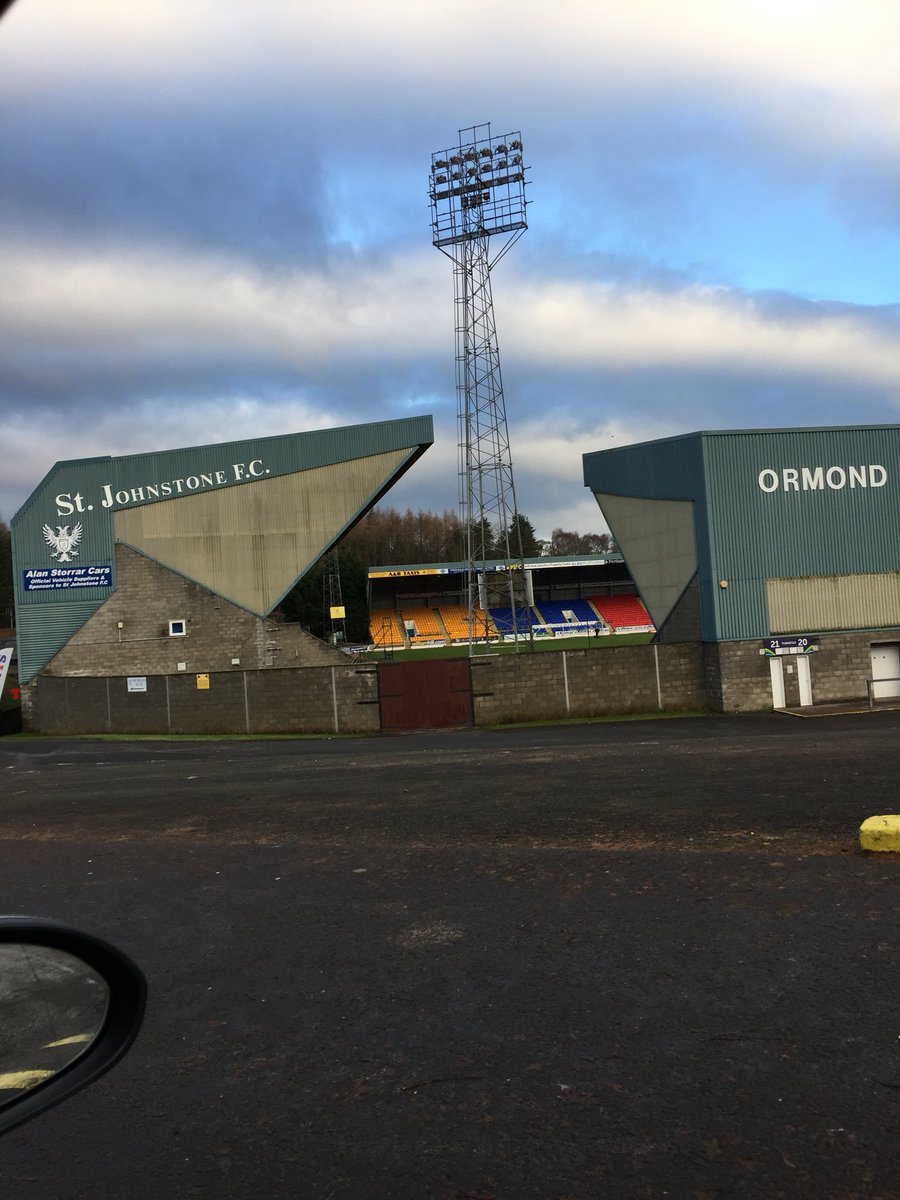 kirk_crichton's tweet photo. Good session today with the 2009s, thankfully stayed dry this week. Next Saturday looking for some 2009 age group teams to come along and play some games. Any teams interested in coming along then please get in touch with a private message to me.
Thanks https://t.co/UWespK4lFm