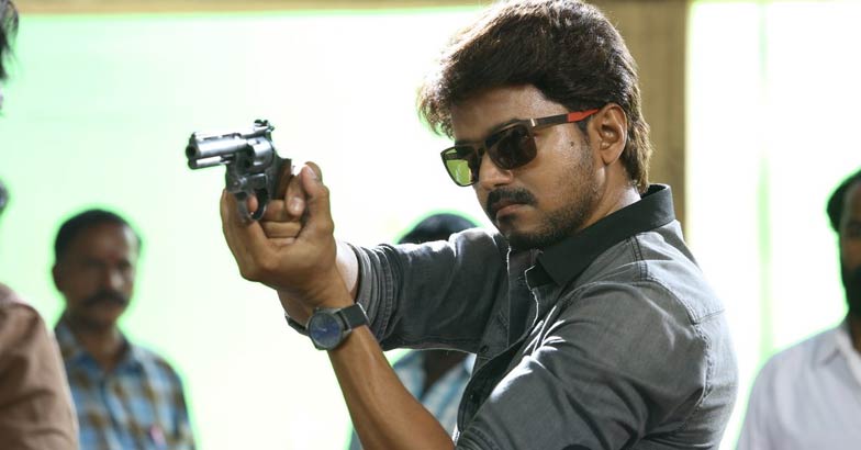 krishnacomplex's tweet photo. #Thalapathy #Vijay’s Pongal Entertainer #Bairavaa is at the third position.Special thanks to #Thalapathy fans for always being a support
@actorvijay @KeerthyOfficial @Cinemainmygenes @BharathanHere @Music_Santhosh @actorsathish @VijayaProdn #KrishnaComplexTop10 #Top10_2017 https://t.co/5yL6bpqFOh
