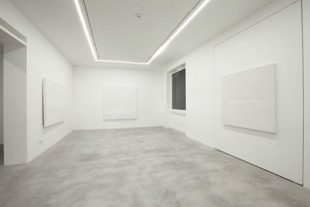 JoseMariaBanus's tweet photo. Turi Simeti #art #contemporaryart #painting #minimal #abstract #arte #minimalist #paint #white #banus #black #moma #arcofair #Simeti @fundaciotapies @barthacontemp @Lisson_Gallery https://t.co/agwydtcxD7