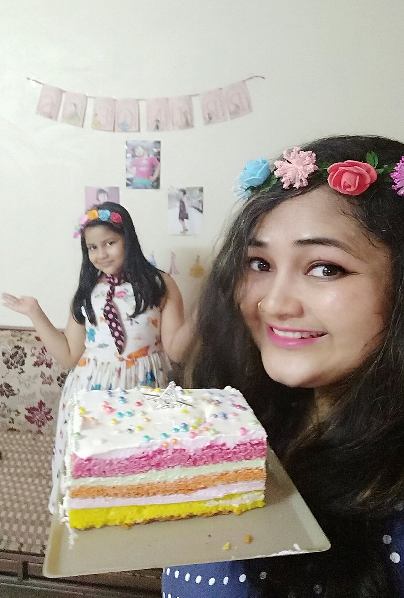 coool_kashish's tweet photo. @PartyZebra_PZ #Contest #PartyZebra My New year party  Celebration @PartyZebra_PZ 
@nsy7702 
@KutthiRaj 
@sappu_angel 
@SulochnaN 
@Mangal1818 https://t.co/PmQx6ZiSAh