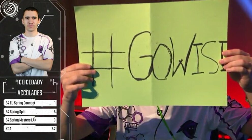 killbytemusic's tweet photo. #GoRival #GoWiSi !! https://t.co/NjiqFi5tdi