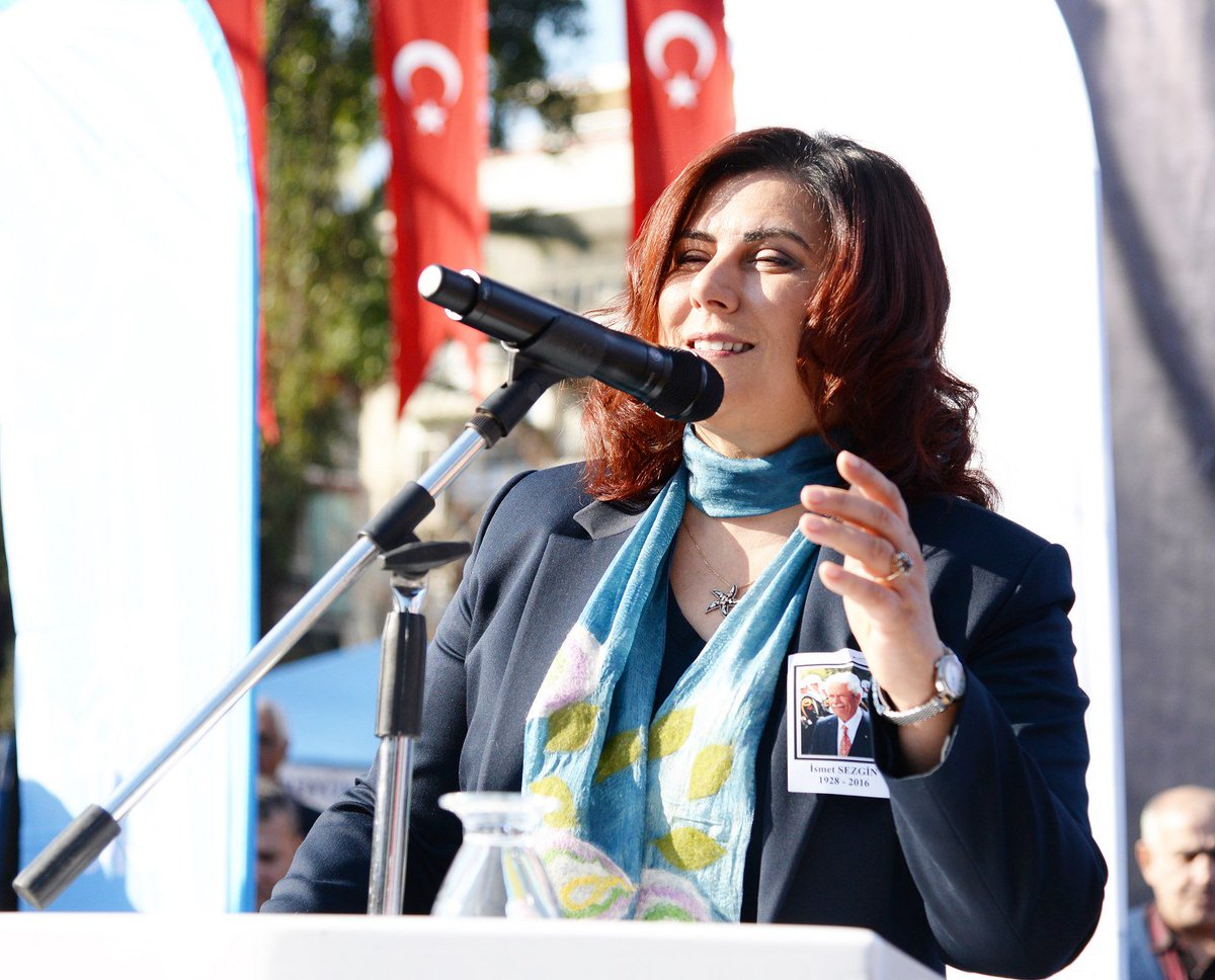 Özlem Çerçioğlu