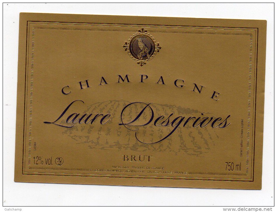 Take advantage of this offer : an excellent #champagne under £20...
Made from the classic blend : #chardonnay #pinot noir and #pinot meunier.
Fresh,fruity, well balanced and apricot and biscuit notes : really worth trying.
