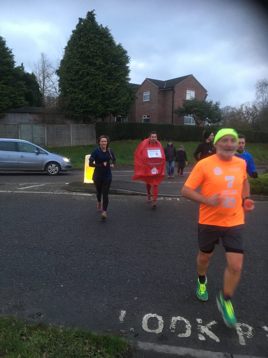 YHM7in24's tweet photo. There off . Collecting for  yeovil hospital and school in a bag . Please donate on route . https://t.co/8gvBgK4QCl