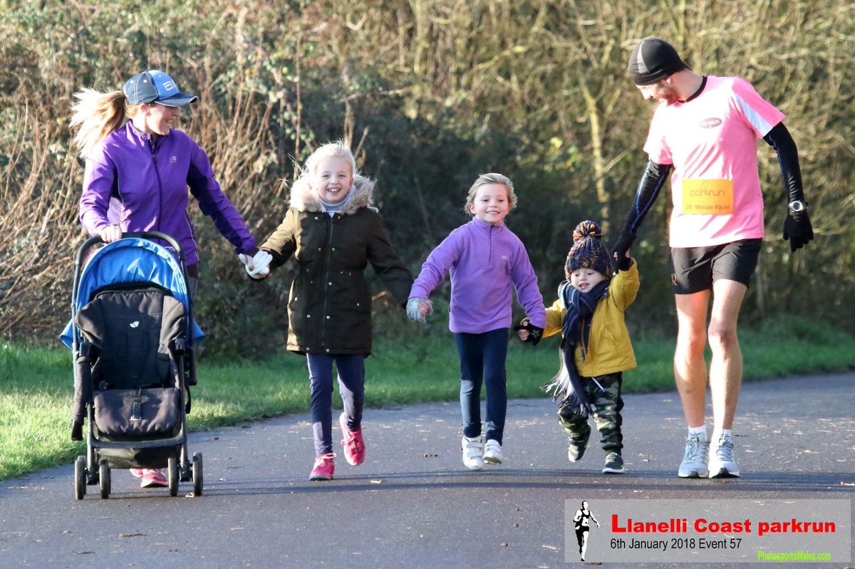 A great example of what parkrun stands for #parkrunfamily <a href="/ultrarunneruk/">Nathan Flear</a> <a href="/ToriBlue2/">Tori Robinson</a> <a href="/parkrunUK/">parkrun UK</a> @parkrunWales <a href="/byronjwilliams/">Byron J Williams</a> <a href="/LlanelliStar/">Llanelli Star</a> <a href="/llanellionline/">Llanelli Online</a>  <a href="/RunWales/">I Run Wales</a> <a href="/sportcarms/">Chwaraeon a Hamdden Actif | Actif Sport & Leisure</a>