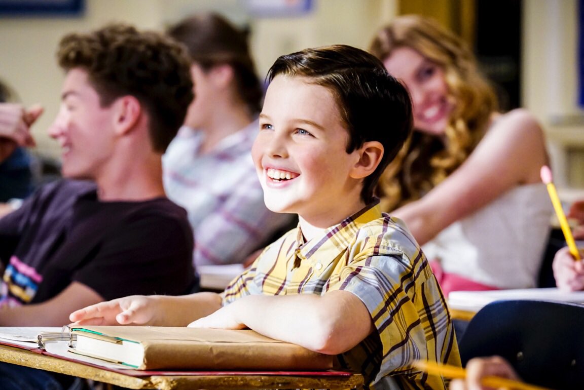 IainLoveTheatre's tweet photo. We’ve just learned that @YoungSheldon got picked up for season two! Wow! https://t.co/jN9aoNwAD6