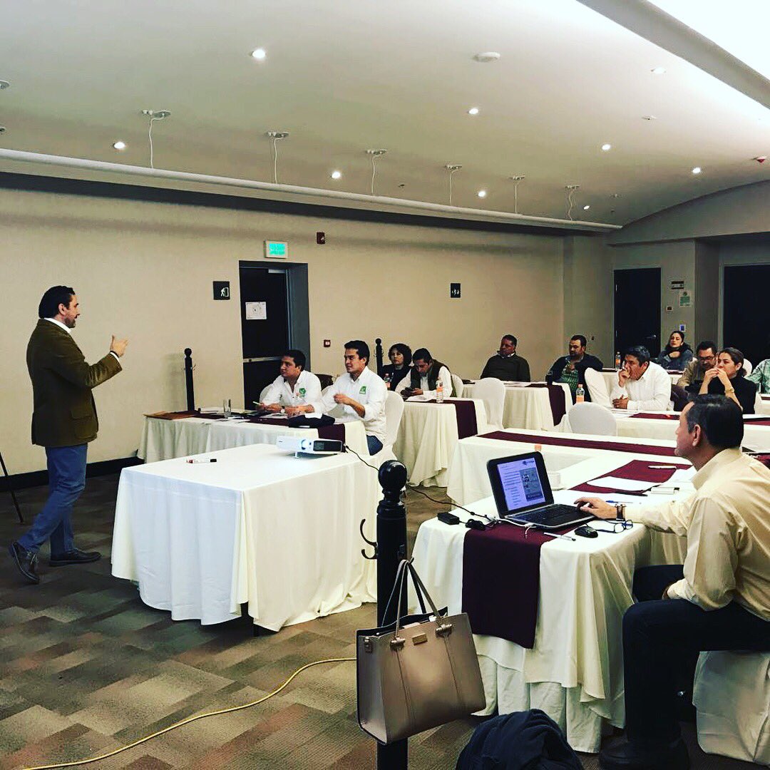 EMOTEGIAMX's tweet photo. Curso Estrategas de Campañas y Gobiernos https://t.co/OuFWkVyGVQ