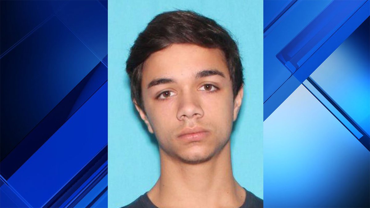 Miami Police Department identifies teen killed as 17-year-old Danny Alvarez bit.ly/2m0xxew?utm_so… https://t.co/n3XuLk5RqI