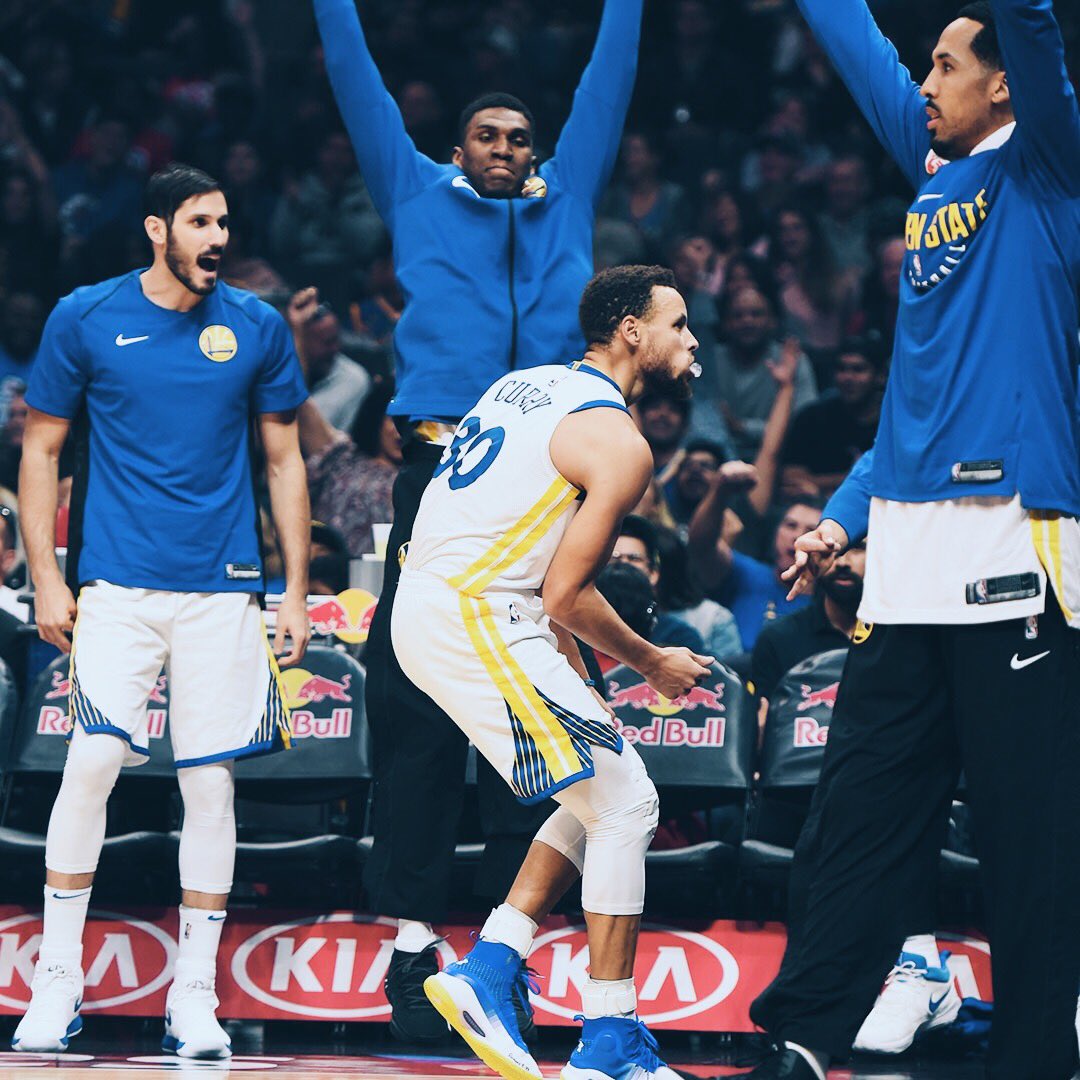 warriors's tweet photo. Stephen Curry #NBAVote https://t.co/CoQwBBPgkD