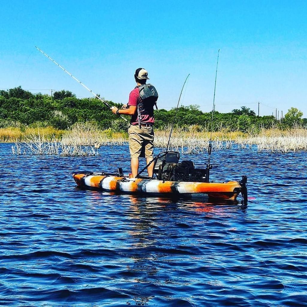 Remember when it was warm and sunny...we can’t either. ❄️ #brr This picture has us hoping for Spring! #whyivibe
📷: @giverichardordietrying
•
•
•
#vibekayaks #seaghost130 #kayakfishing #kayakbassfishing #kayaklife #bigassbass #getoutside #outdoorlife ift.tt/2Cy69LU