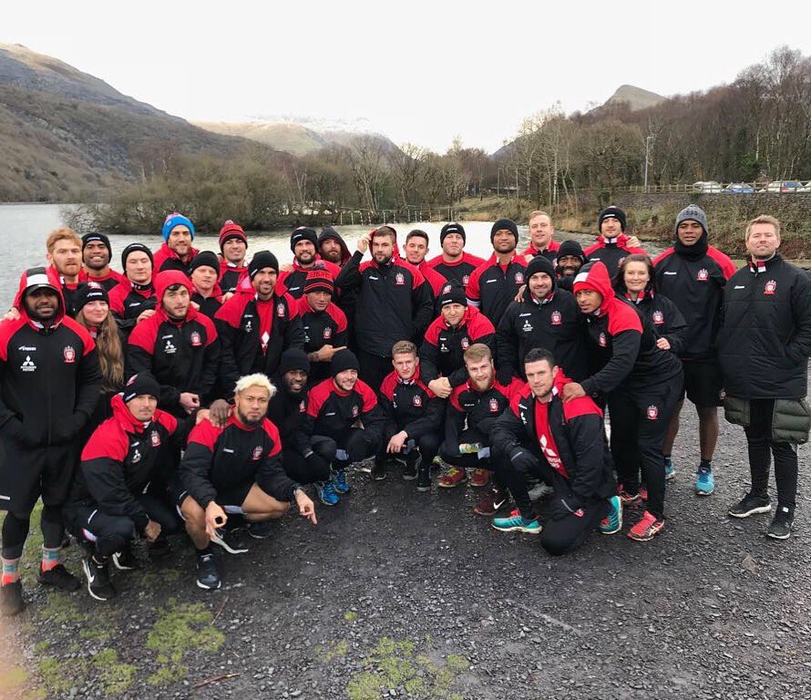 junior_sau's tweet photo. 2018 we coming for you!!!! 💥👊🏽✊🏽 #salfordreddevils #preseason #camp #wales #7kchallenge🏃🏽♂️ #familyphotography #superleague #rugbyleague #bless #foreverygrateful 🔴⚪️🔴⚪️ https://t.co/yrmi7Aw2IS